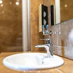 Bed & Breakfast Dworek Morski & Wellness 4*
