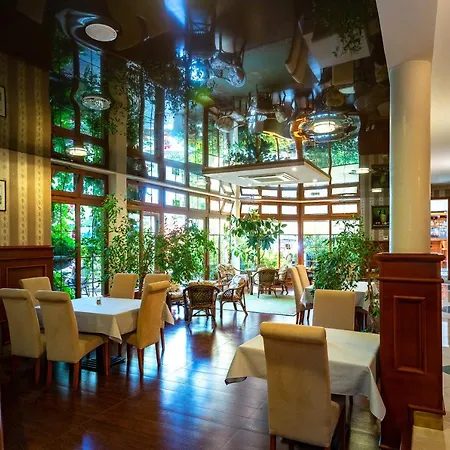 Dworek Morski & Wellness 4* Мельно