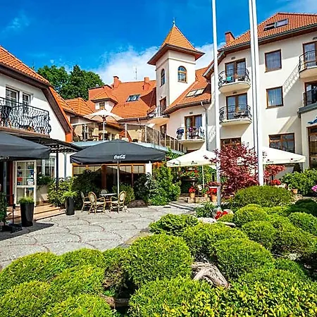 Dworek Morski & Wellness 4*