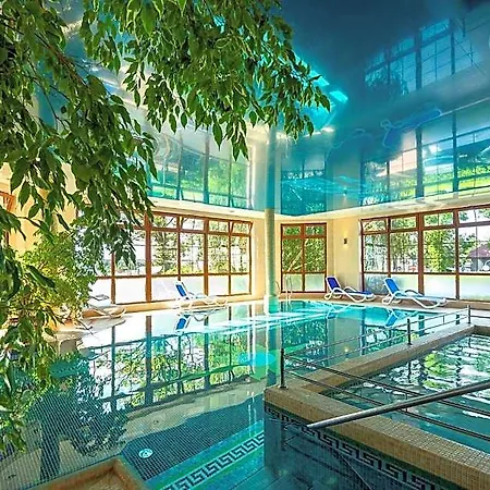 Dworek Morski & Wellness Отель типа 