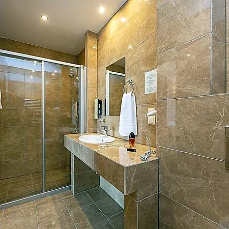 Dworek Morski & Wellness 4* Мельно