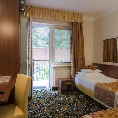 Nocleg ze śniadaniem Dworek Morski Spa&wellness Mielno (Koszalin)