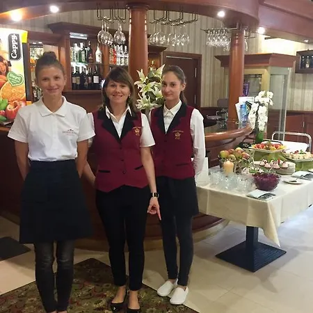 Bed & Breakfast Dworek Morski & Wellness Mielno (Koszalin)