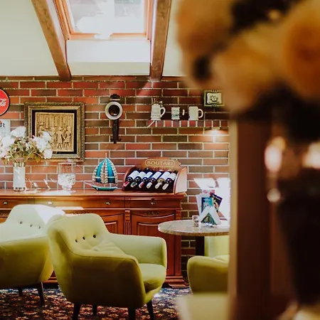 Nocleg ze śniadaniem Dworek Morski Spa&wellness Mielno (Koszalin)