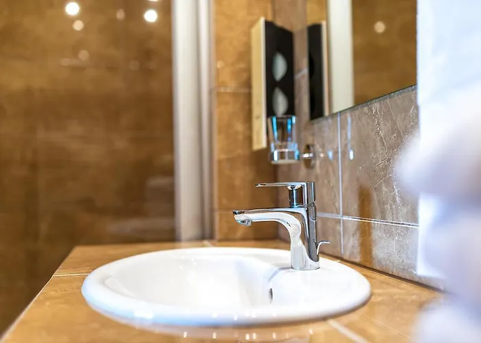 Bed and breakfast Dworek Morski & Wellness 4*