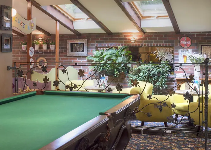 Bed and breakfast Dworek Morski & Wellness 4*