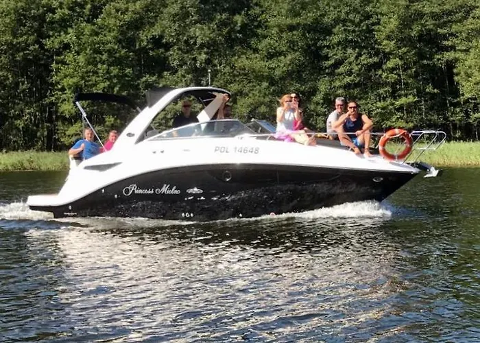 Bed and breakfast Dworek Morski & Wellness 4*